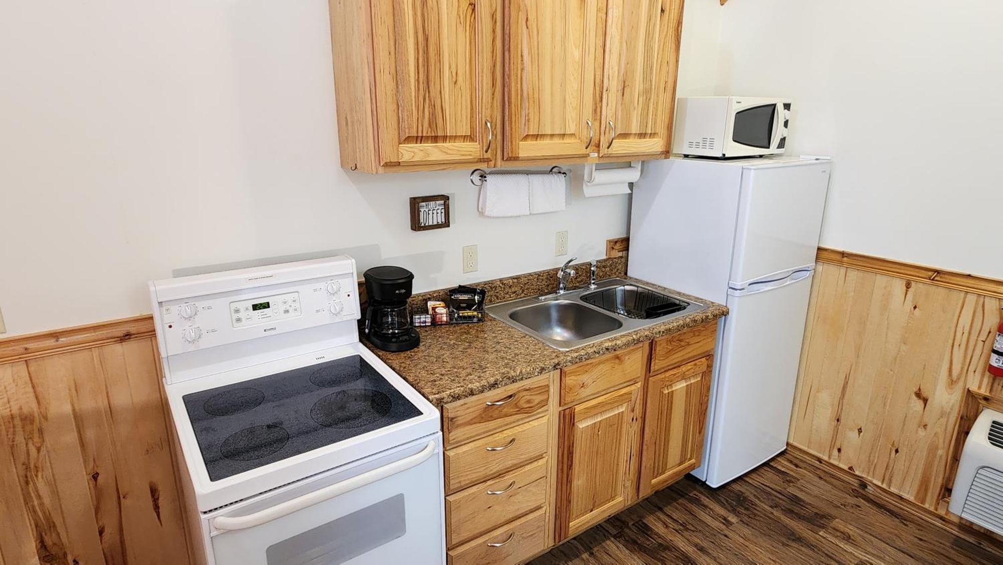 Beargrass Lodging & Rv Resort Hungry Horse Exterior foto
