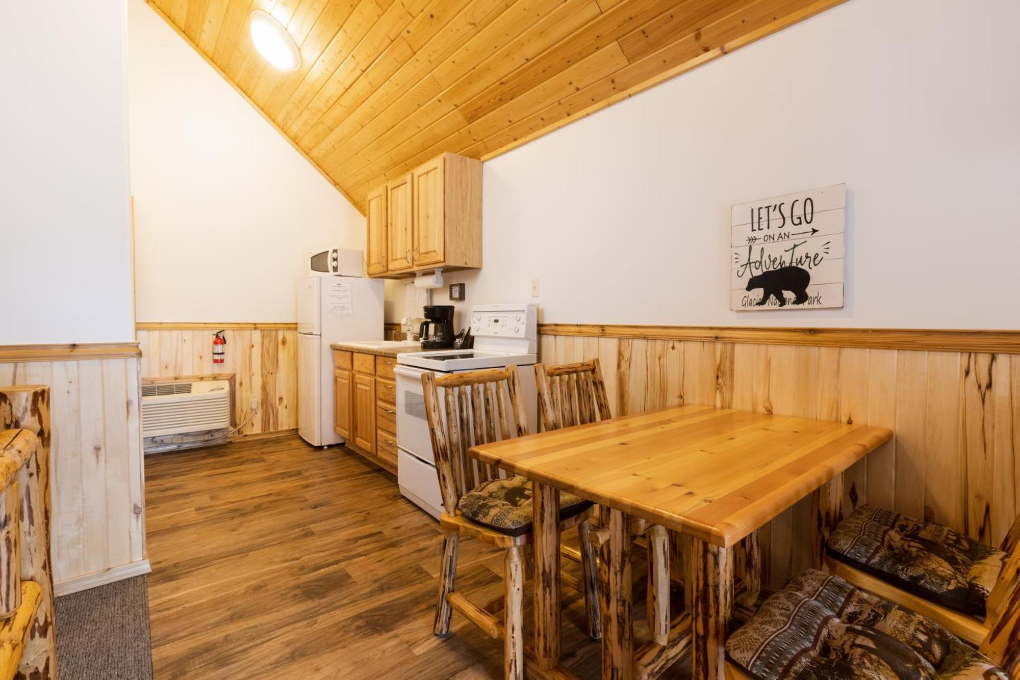 Beargrass Lodging & Rv Resort Hungry Horse Exterior foto